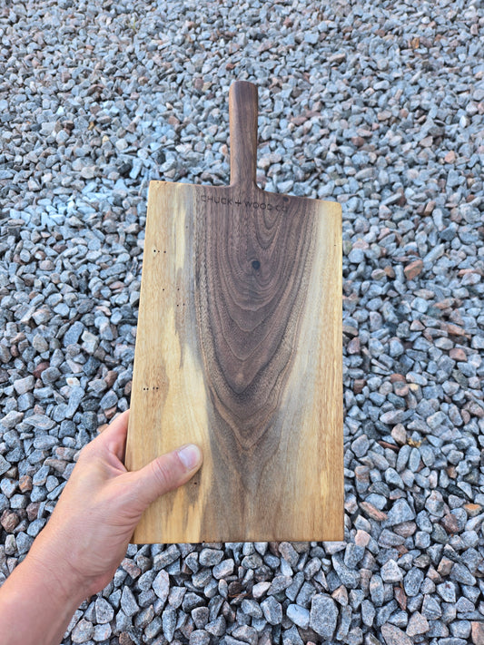 Walnut charcuterie short