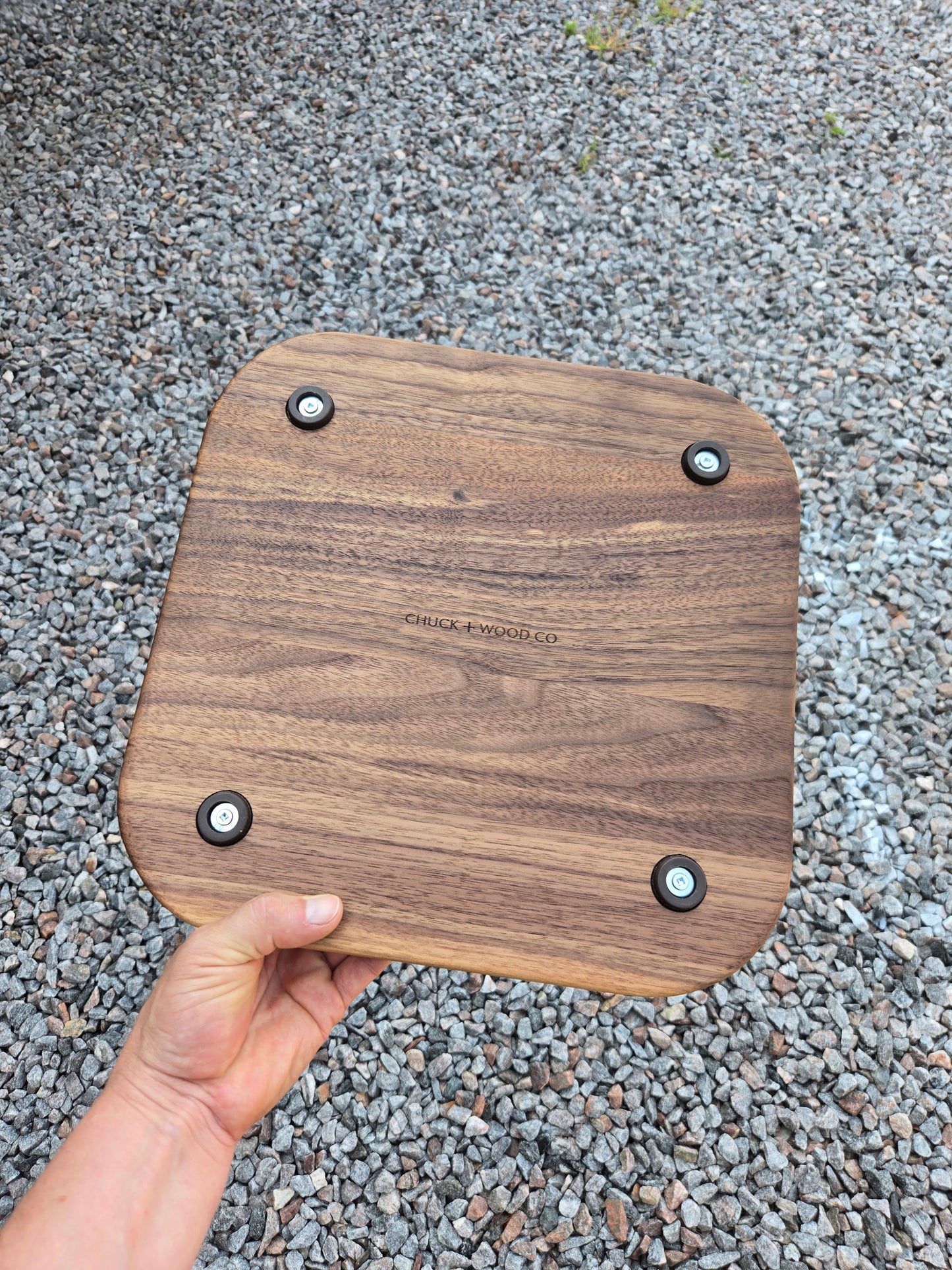 Walnut square chopping board