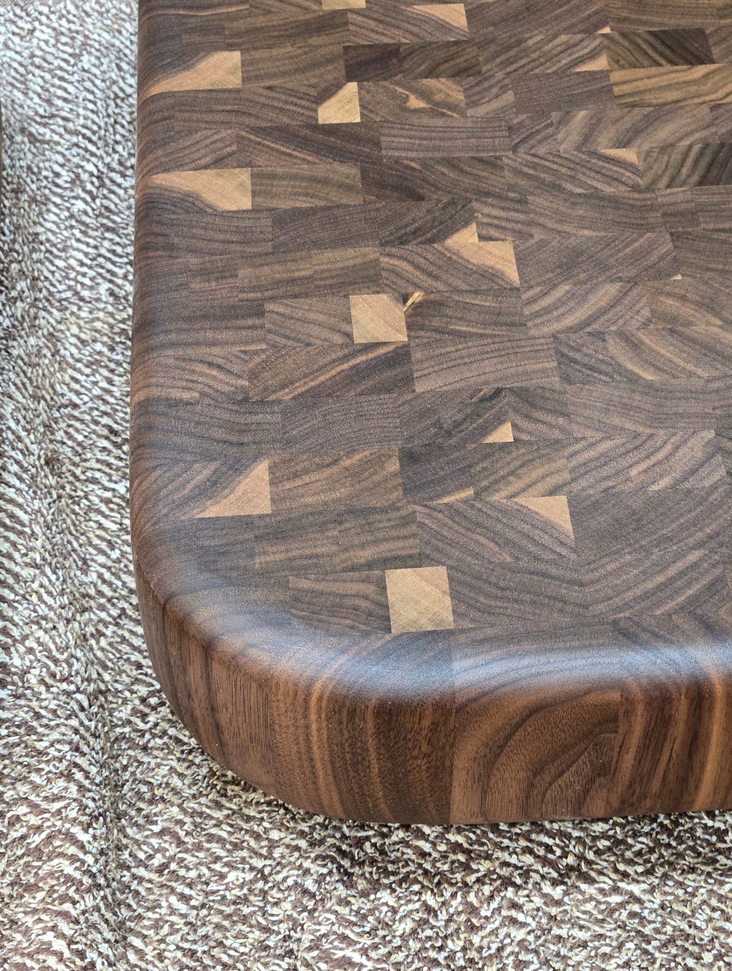 Walnut end grain chopping block
