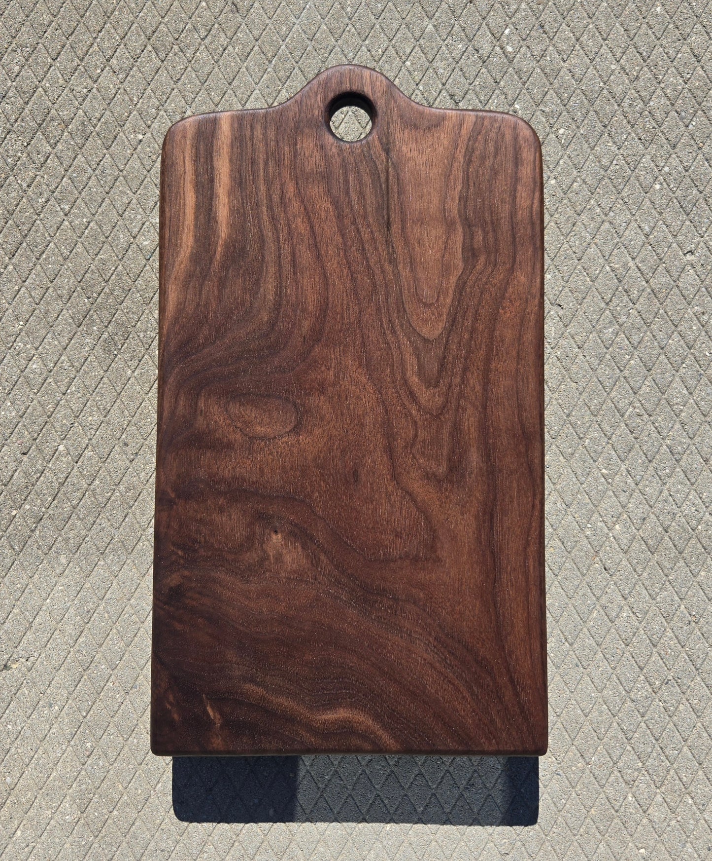Walnut choppin/serving board