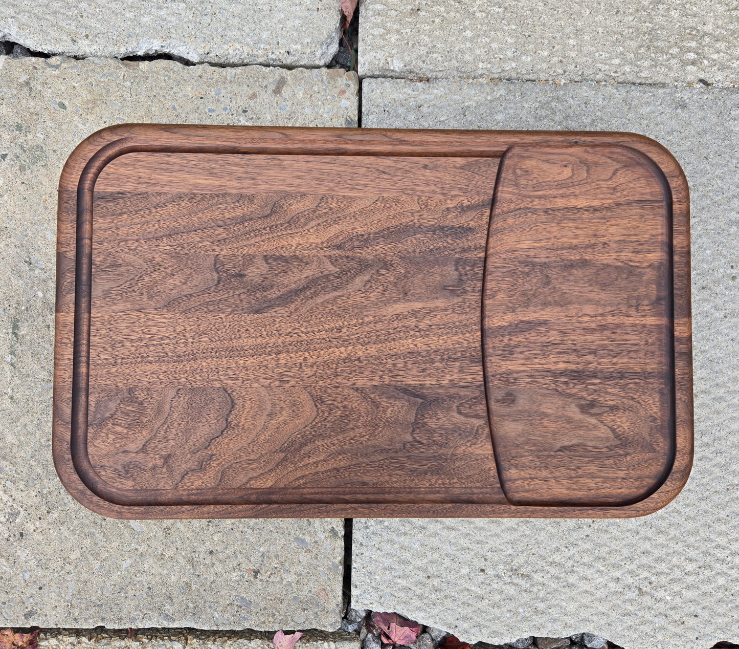 Walnut chopping block