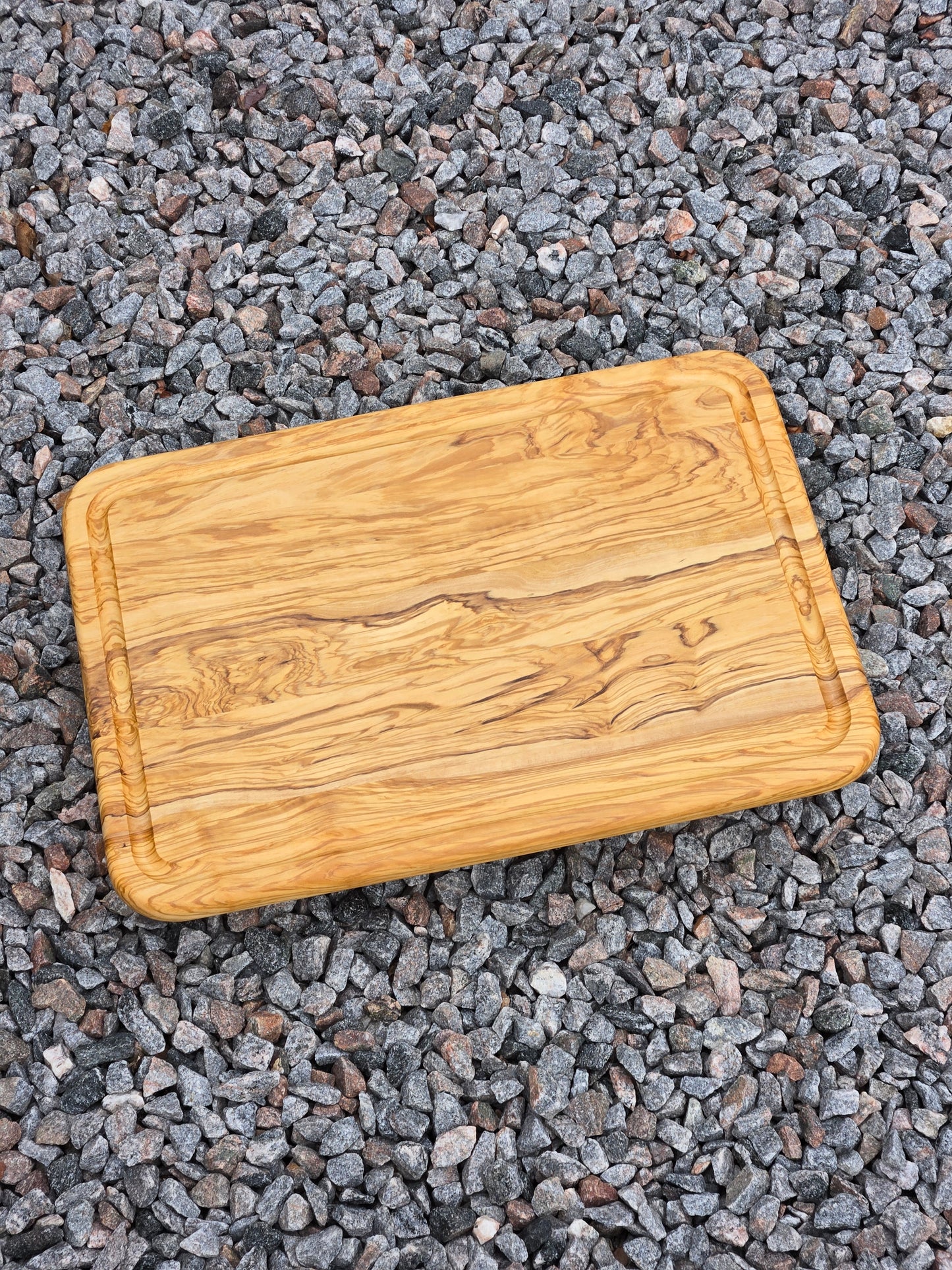 Olivewood XL chopping board